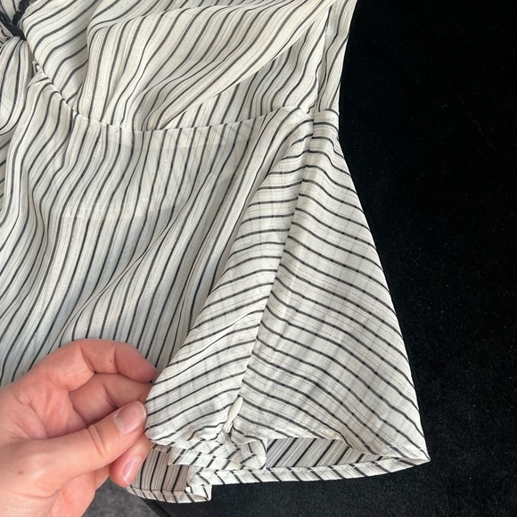 3/$15 Sheer Striped V-Neck Women's Top - Picture 7 of 7